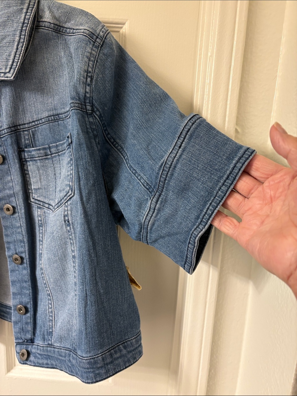 ONE WORLD Light Blue Denim Jacket Collar Detail short sleeve - Picture 3 of 5